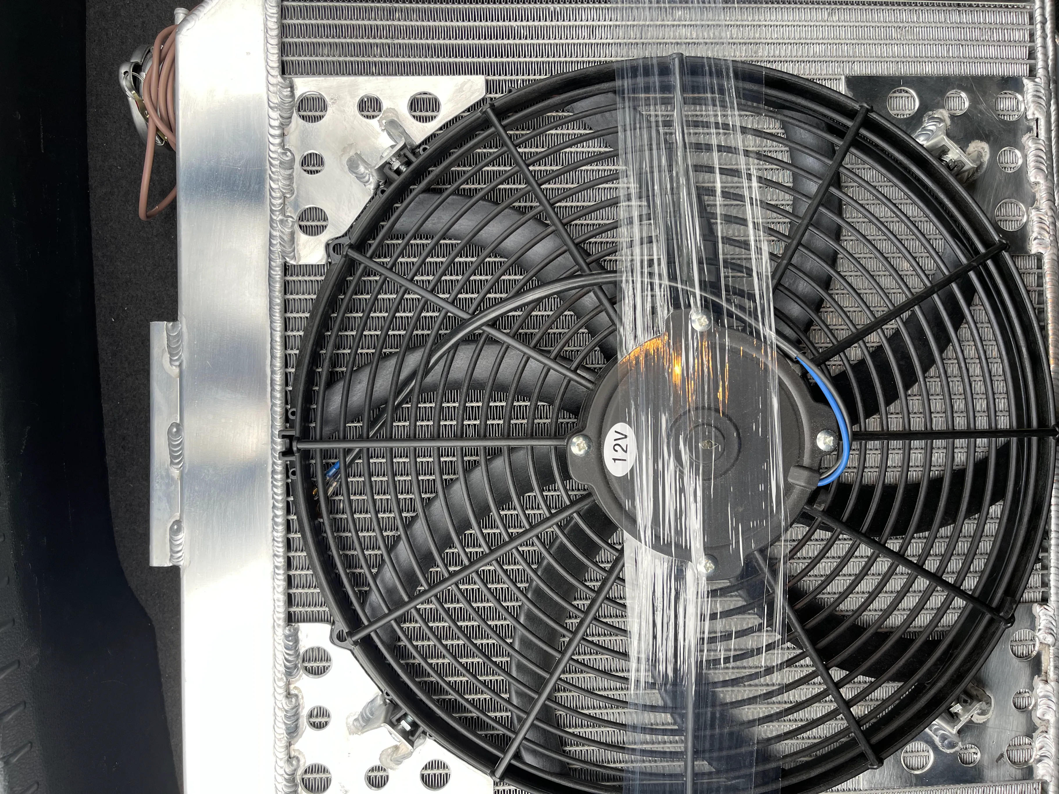 Radiador con ventilador Pehuen